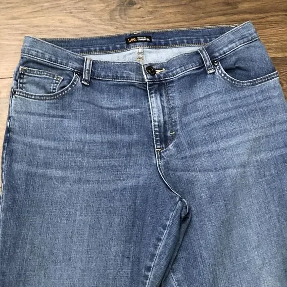 Lee womens relaxed fit straight jeans size 12 SHORT stretch BLUE wash - Picture 10 of 14